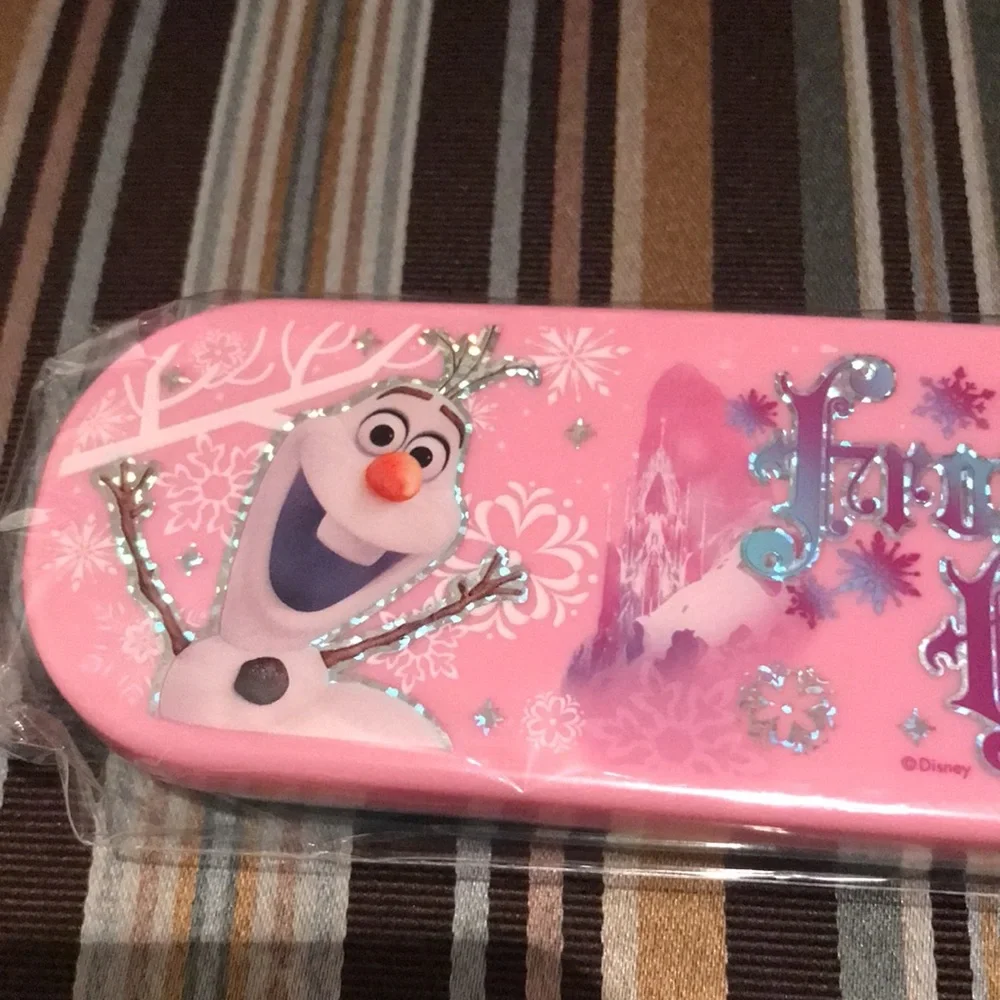 NWT Disney Frozen utensil case plastic box - Picture 7 of 13